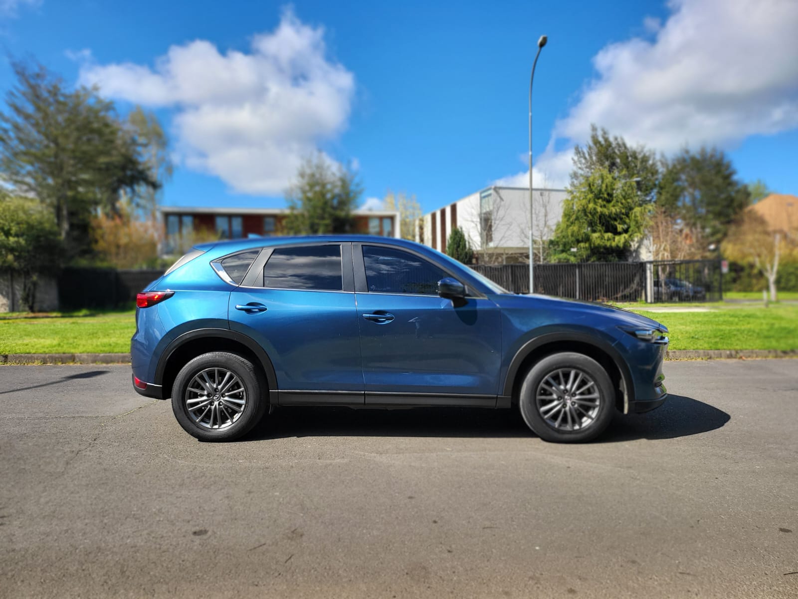 
								Mazda CX5 OTTO 2.0 full									