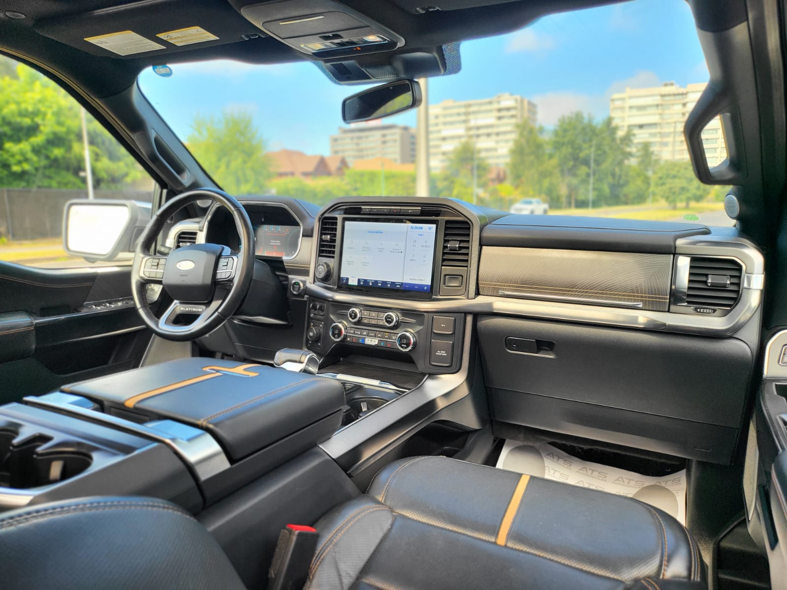 
								Ford F150 Platinum full									