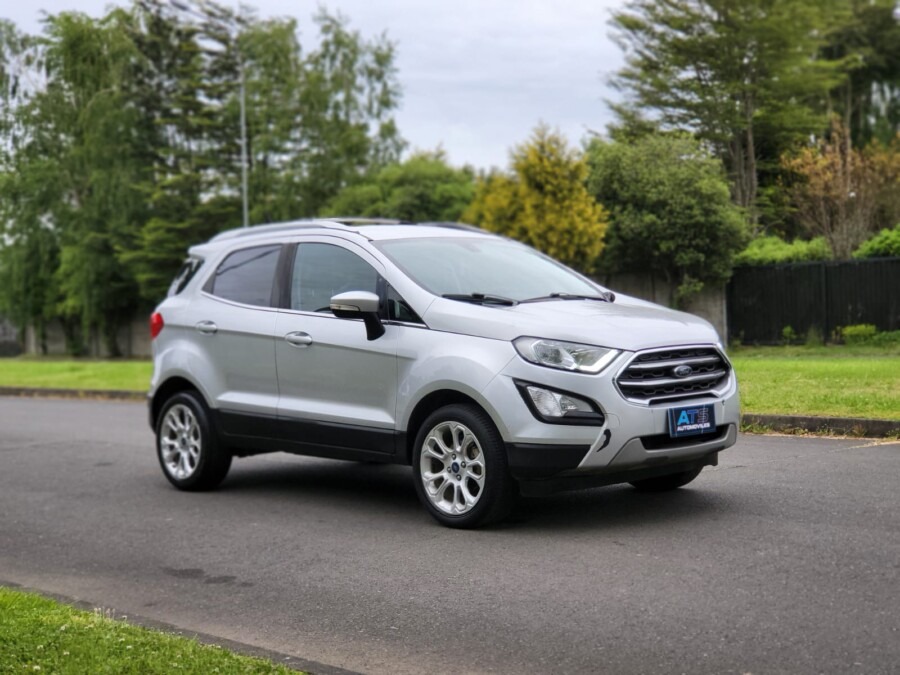 
								Ford Ecosport Titanium full									