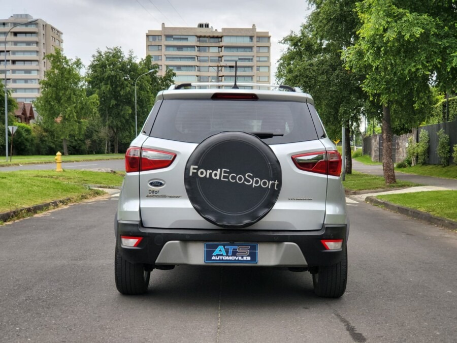 
								Ford Ecosport Titanium full									