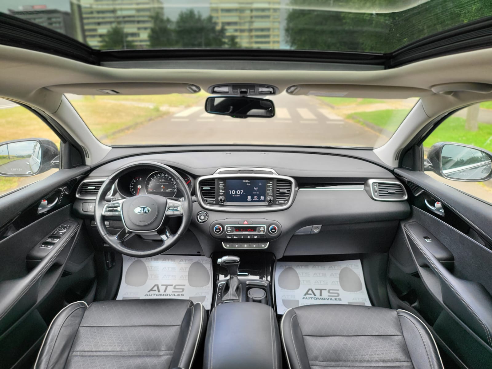 
								KIA SORENTO GTL AWD full									