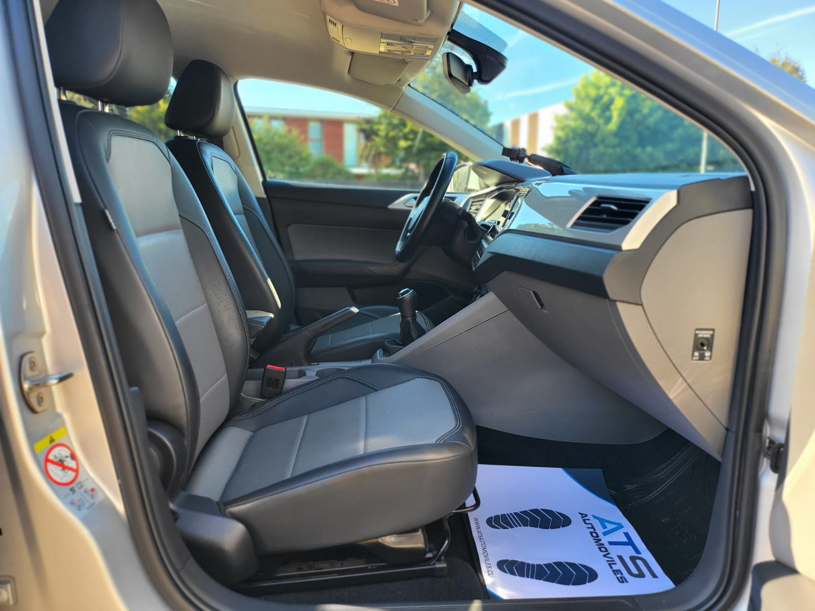 
								VOLKSWAGEN POLO HB OTTO full									