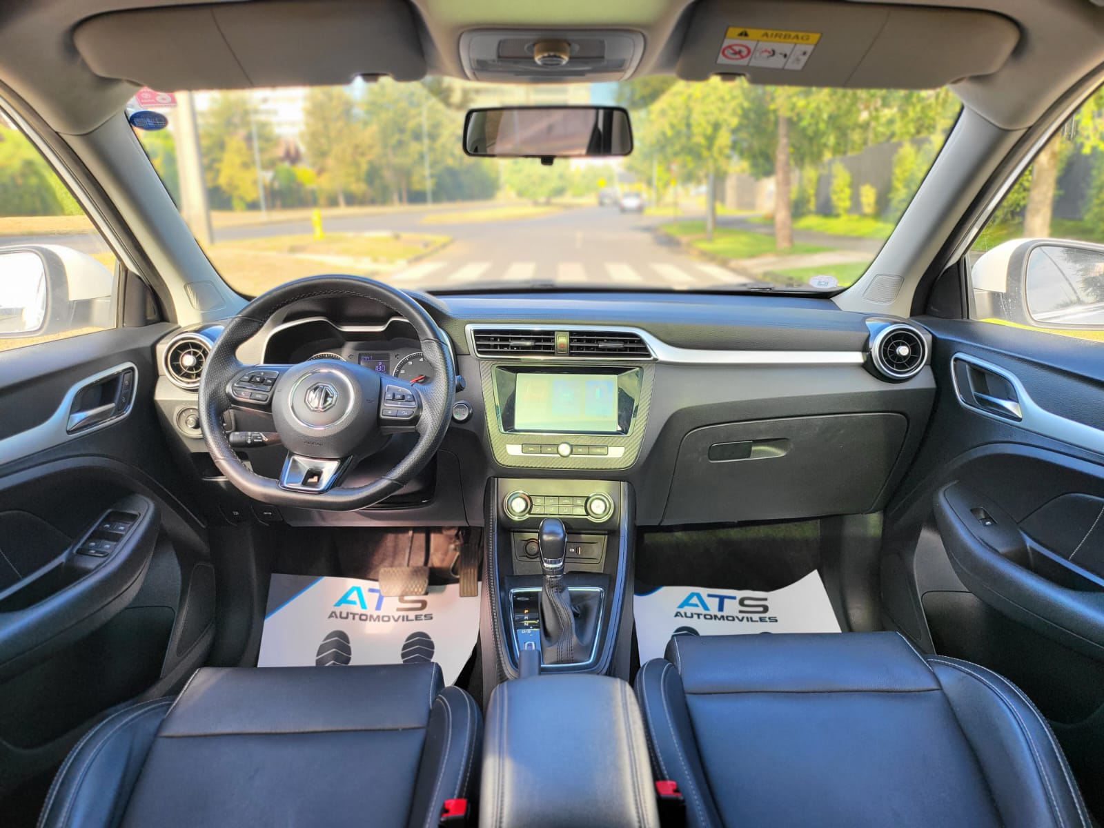
								MG ZS full									