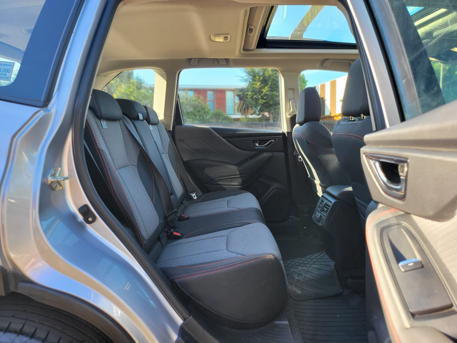 
								SUBARU NEW FORESTER full									