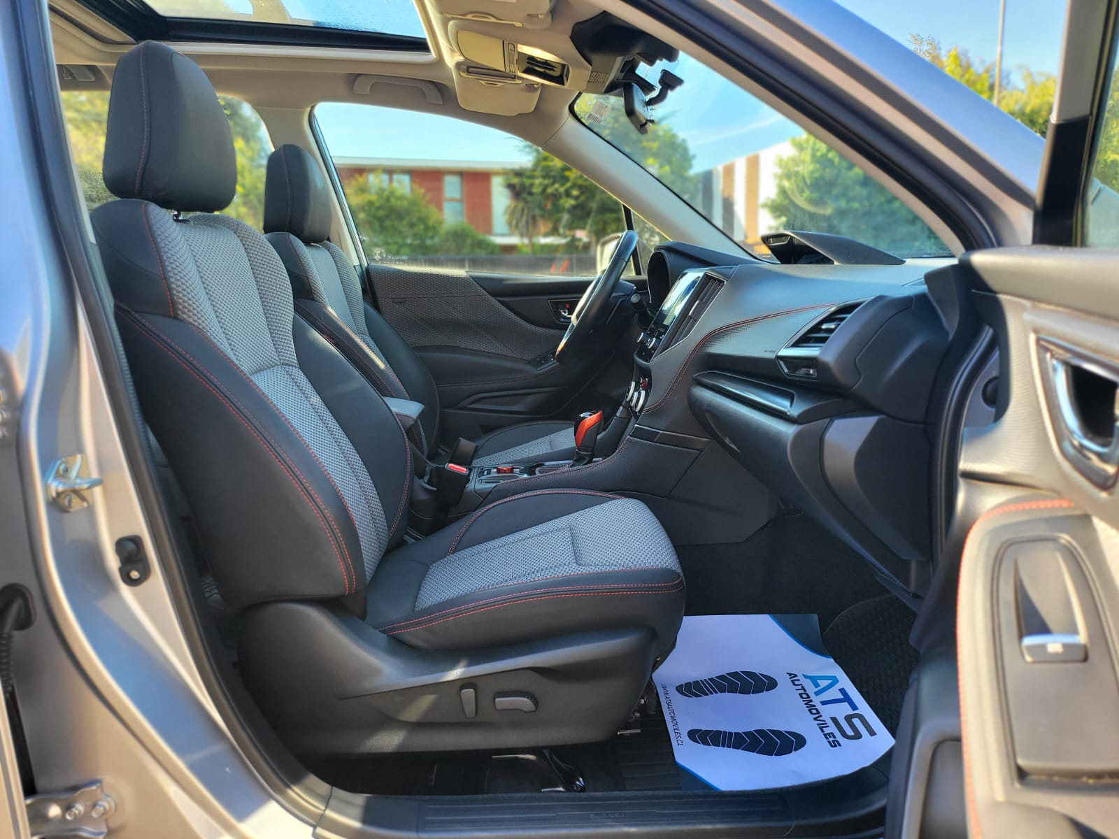 
								SUBARU NEW FORESTER full									