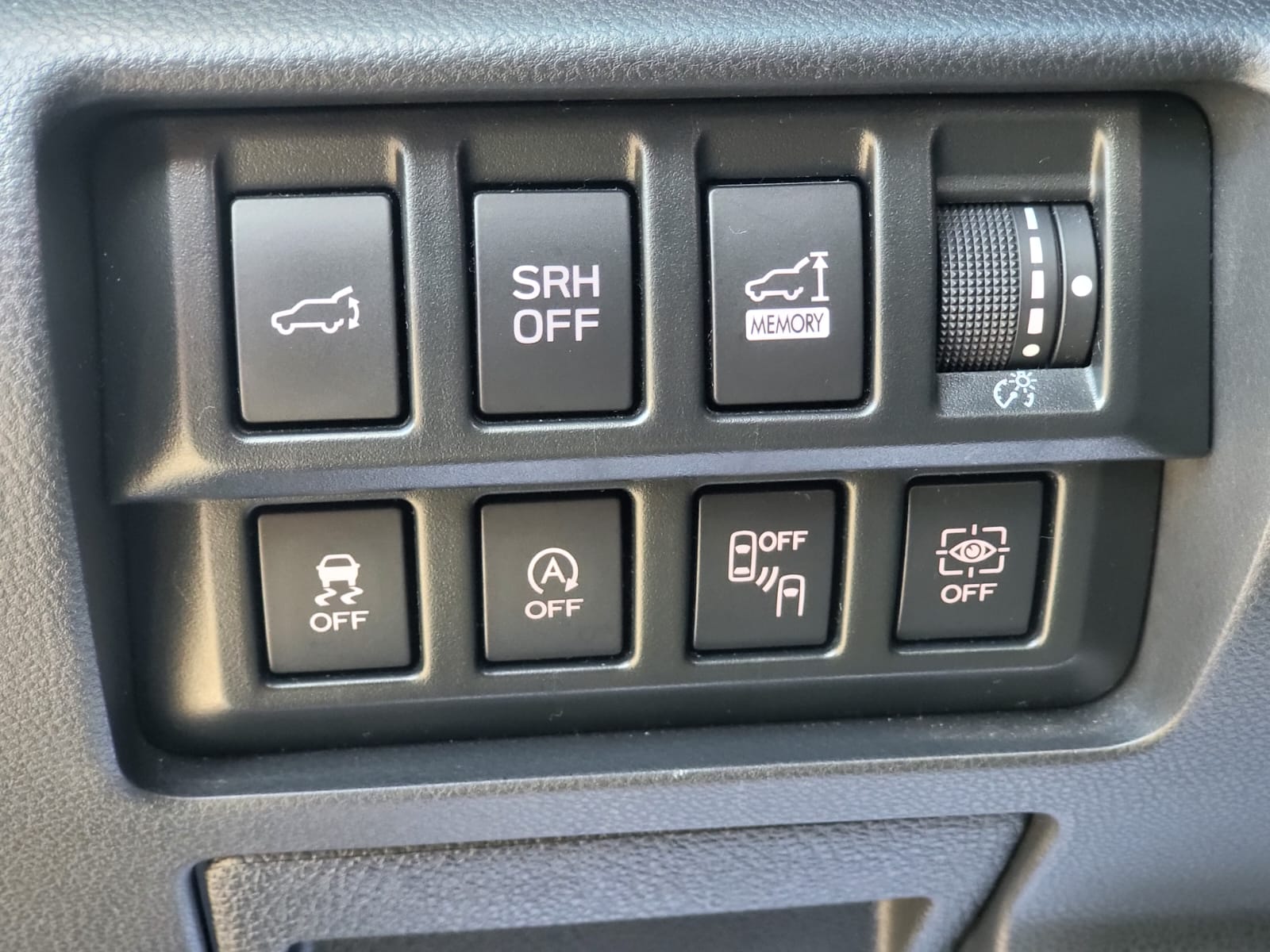 
								SUBARU NEW FORESTER full									