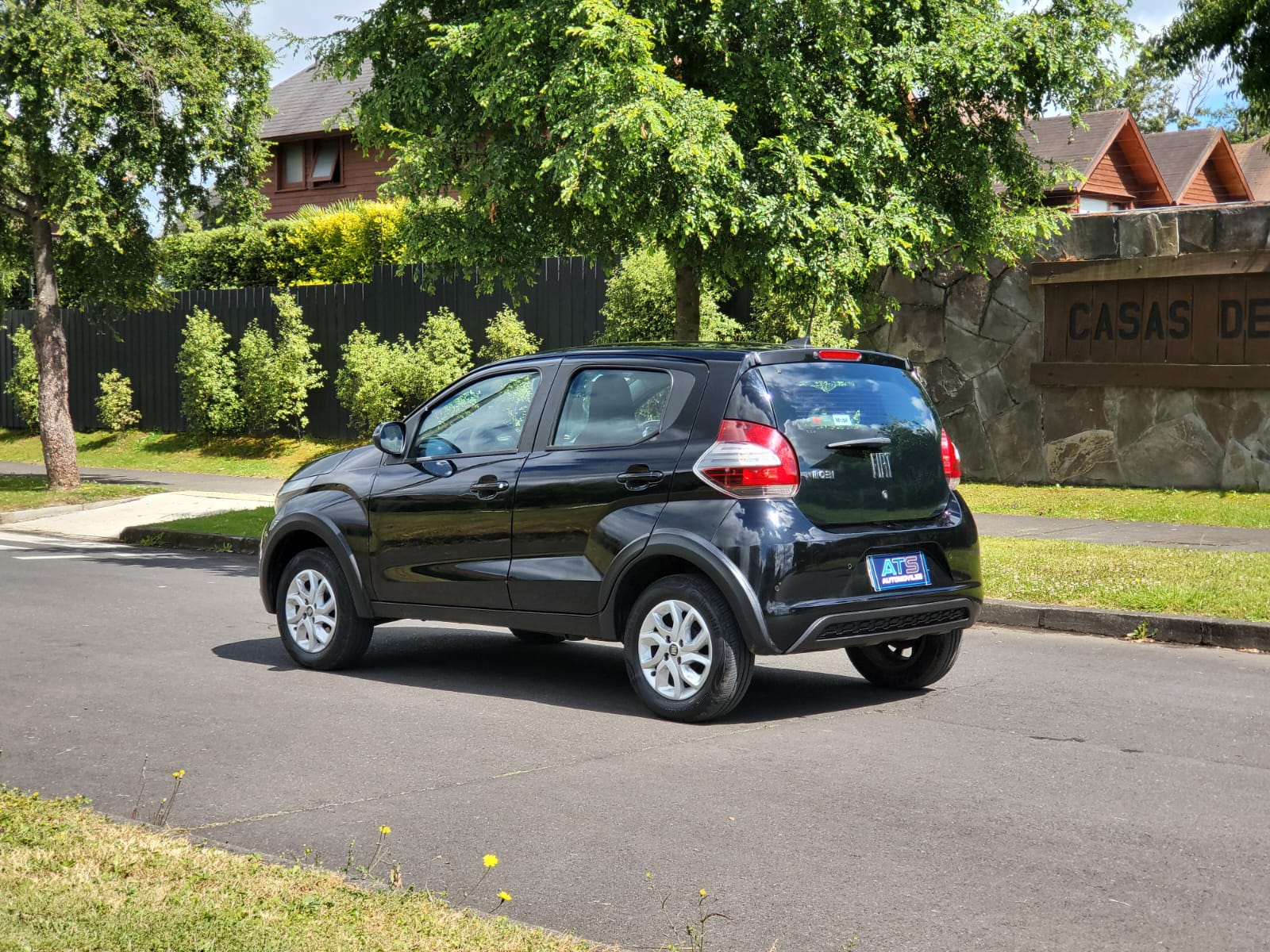 
								Fiat MOBI full									