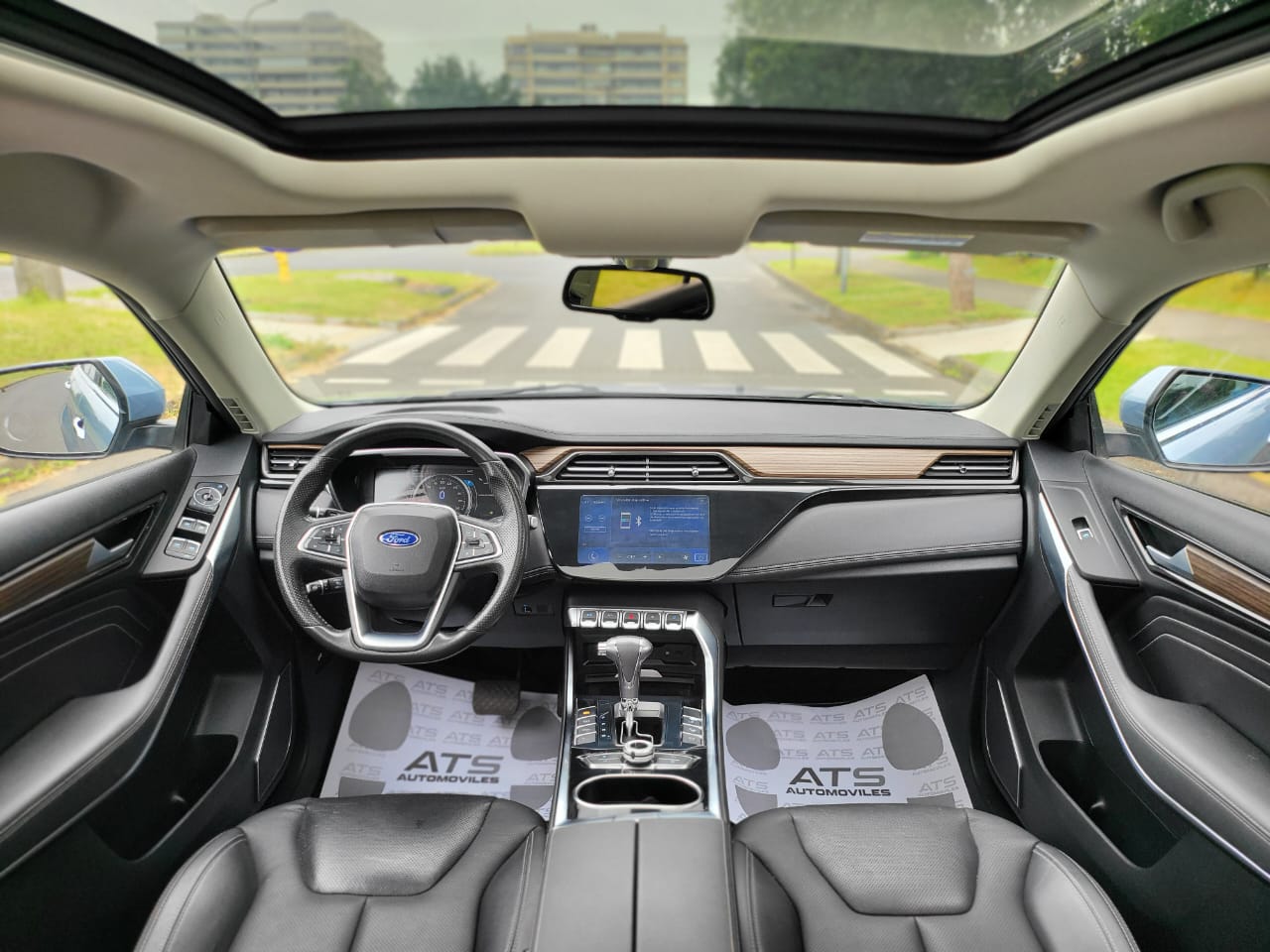 
								Ford Territory Titanium full									