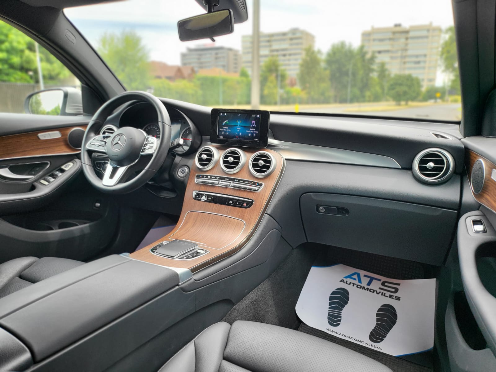 
								Mercedes Benz GLC 220D full									