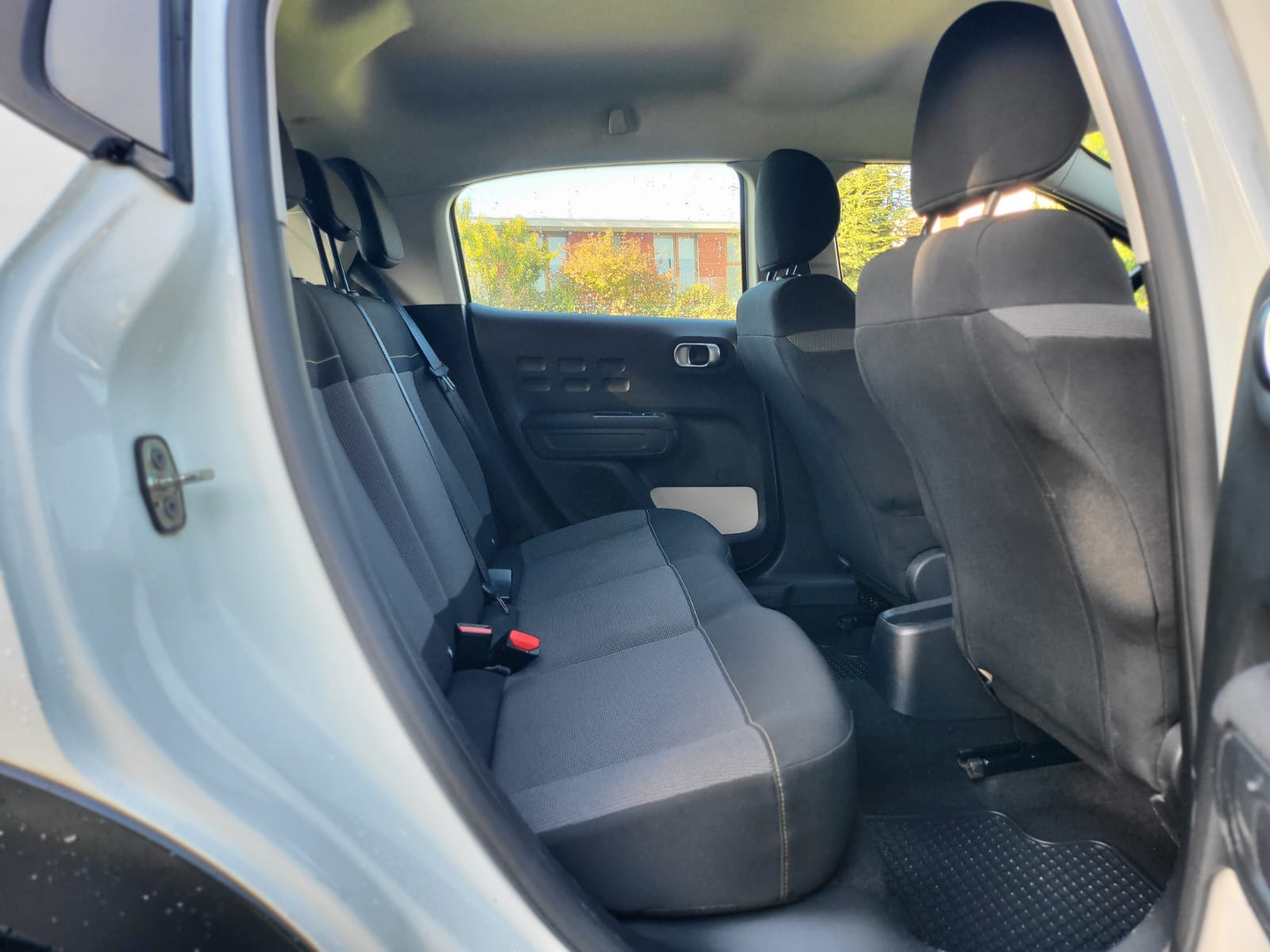 
								CITROEN C3 full									