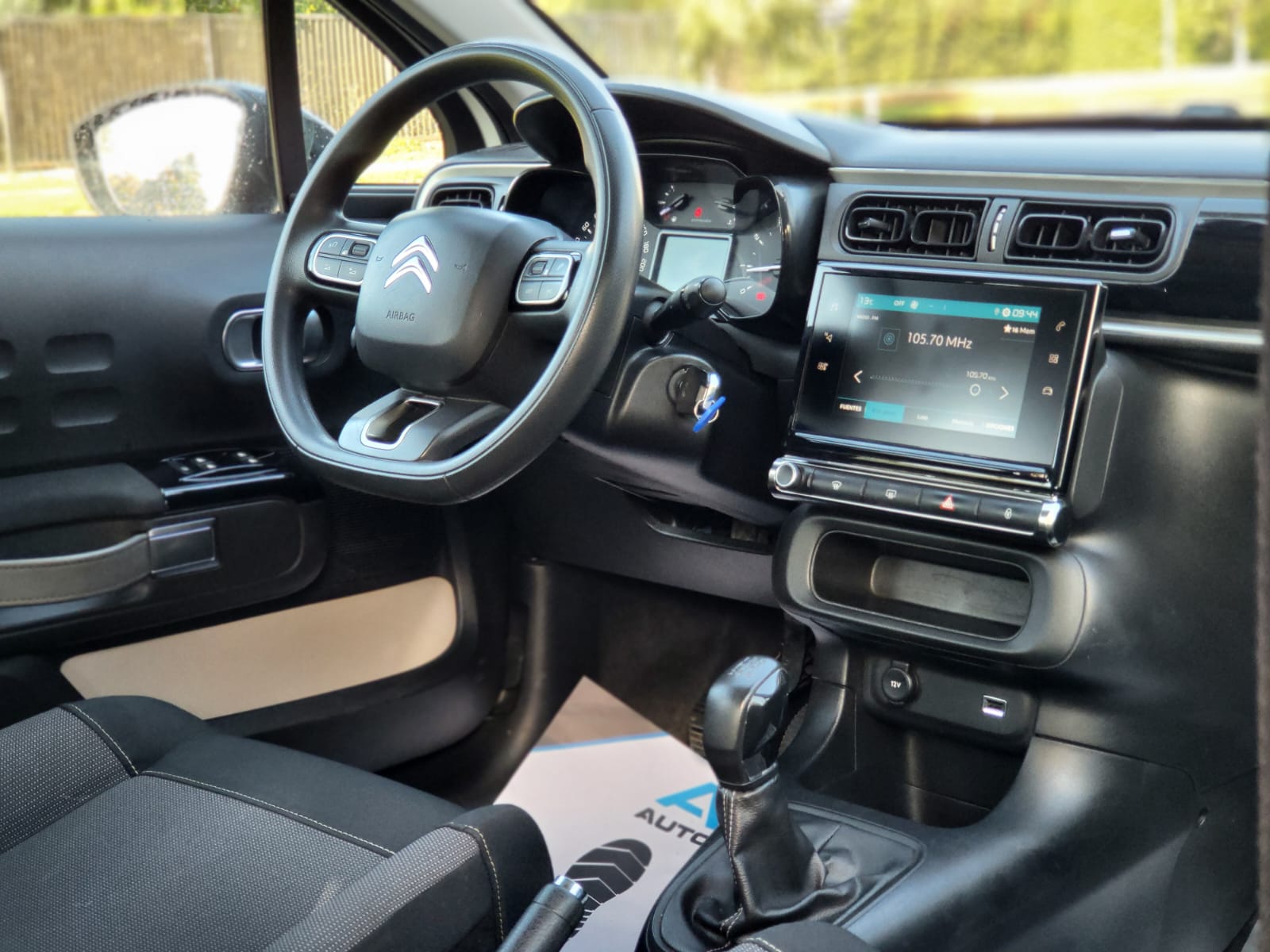 
								CITROEN C3 full									